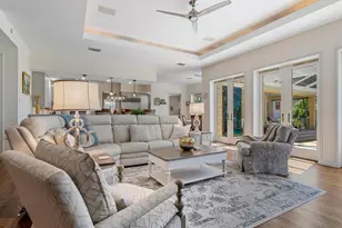 5800 Tidewood Ave, Sarasota, FL 34231 - Photo 10