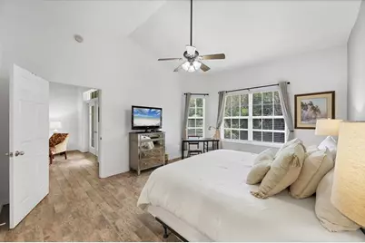 3604 54th Drive W #202, Bradenton, FL 34210 - Photo 12