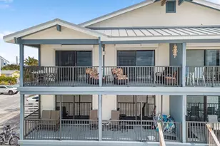 6700 Gulf Dr, Holmes Beach, FL 34217 - Photo 4