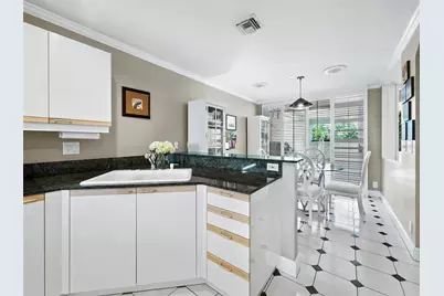 370 Gulf Of Mexico Drive #432, Longboat Key, FL 34228 - Photo 22