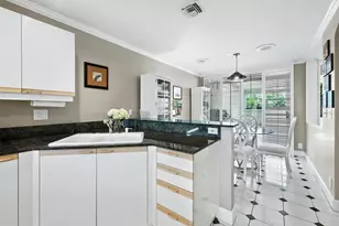 370 Gulf of Mexico Dr, Longboat Key, FL 34228 - Photo 22