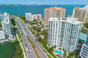 1111 N Gulfstream Ave, Sarasota, FL 34236 - Photo 4