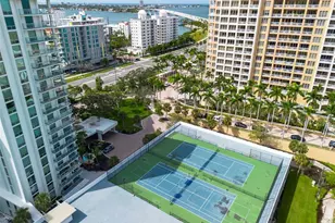 1111 N Gulfstream Ave, Sarasota, FL 34236 - Photo 8