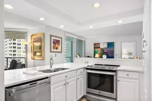 1111 N Gulfstream Ave, Sarasota, FL 34236 - Photo 24