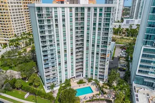 1111 N Gulfstream Ave, Sarasota, FL 34236 - Photo 10