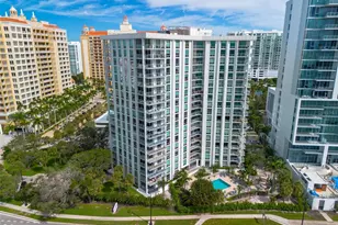 1111 N Gulfstream Ave, Sarasota, FL 34236 - Photo 2