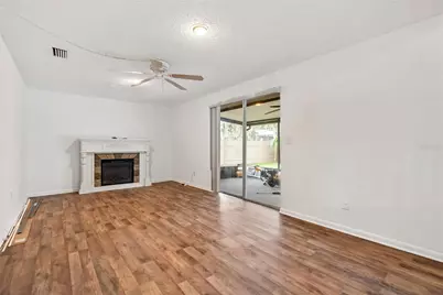 1256 Foggy Ridge Parkway, Lutz, FL 33559 - Photo 10