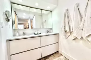 707 S Gulfstream Ave, Sarasota, FL 34236 - Photo 22