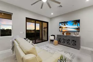5565 Cannes Cir, Sarasota, FL 34231 - Photo 14