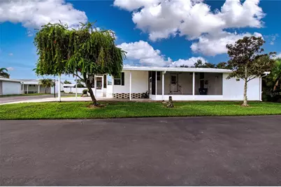 5316 53rd Avenue E #X7, Bradenton, FL 34203 - Photo 8