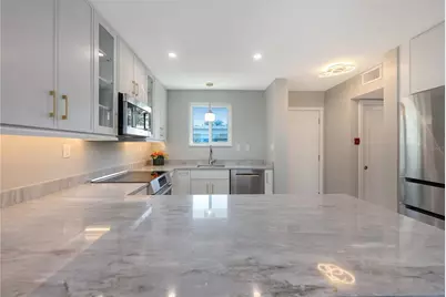 769 John Ringling Boulevard #3, Sarasota, FL 34236 - Photo 8