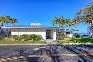 769 John Ringling Blvd, Sarasota, FL 34236 - Photo 12