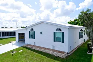 304 50th Ave Terrace W, Bradenton, FL 34207 - Photo 2