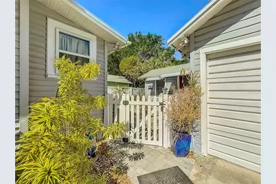 1687 Arlington Street, Sarasota, FL 34239 - Photo 20