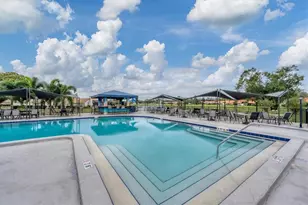 4202 Caddie Dr E, Bradenton, FL 34203 - Photo 40