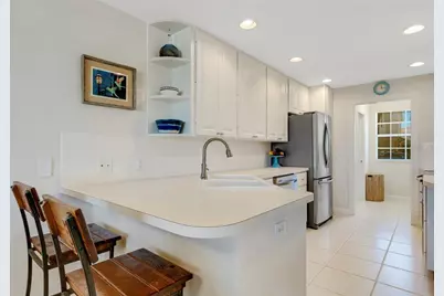 7812 Bergamo Avenue, Sarasota, FL 34238 - Photo 10