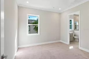 482 E Royal Flamingo Dr, Sarasota, FL 34236 - Photo 26
