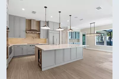 482 E Royal Flamingo Drive, Sarasota, FL 34236 - Photo 10