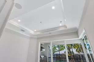 482 E Royal Flamingo Dr, Sarasota, FL 34236 - Photo 24