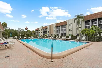 1540 Glen Oaks Drive E #B134, Sarasota, FL 34232 - Photo 36