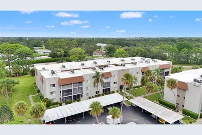 1540 Glen Oaks Drive E #B134, Sarasota, FL 34232 - Photo 28