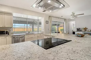 6722 Roxbury Dr, Sarasota, FL 34231 - Photo 26