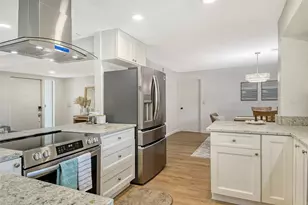 6722 Roxbury Dr, Sarasota, FL 34231 - Photo 30