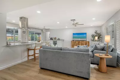 6722 Roxbury Drive, Sarasota, FL 34231 - Photo 10