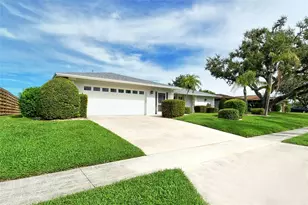 6722 Roxbury Dr, Sarasota, FL 34231 - Photo 54