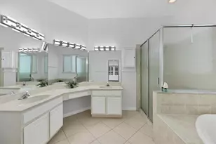 331 Londonderry Dr, Sarasota, FL 34240 - Photo 26