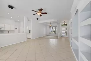 331 Londonderry Dr, Sarasota, FL 34240 - Photo 32