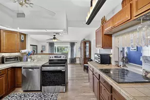 332 E Langsner St, Englewood, FL 34223 - Photo 8