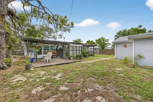 332 E Langsner St, Englewood, FL 34223 - Photo 24