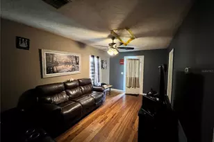 4223 Sawyer Rd, Sarasota, FL 34233 - Photo 10