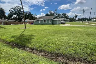 4223 Sawyer Rd, Sarasota, FL 34233 - Photo 6