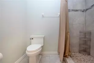 6426 Bay Cedar Ln, Bradenton, FL 34203 - Photo 32