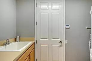 6539 Moorings Point Cir, Lakewood Ranch, FL 34202 - Photo 52