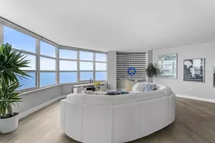 988 Blvd of the Arts, Sarasota, FL 34236 - Photo 16