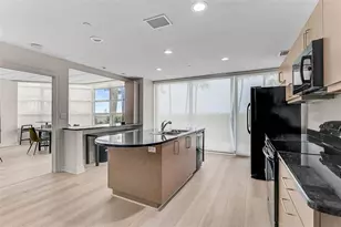 988 Blvd of the Arts, Sarasota, FL 34236 - Photo 32