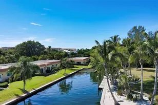 4976 Gulf of Mexico Dr, Longboat Key, FL 34228 - Photo 4