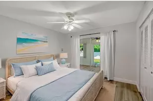 4976 Gulf of Mexico Dr, Longboat Key, FL 34228 - Photo 14