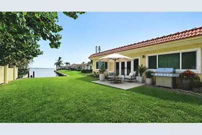 4976 Gulf Of Mexico Drive #Villa 18, Longboat Key, FL 34228 - Photo 20