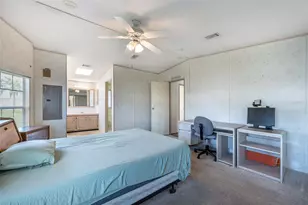 5707 45th St E, Bradenton, FL 34203 - Photo 16