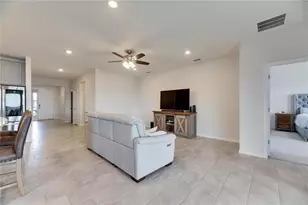 5125 Tannin Ln, Lakewood Ranch, FL 34211 - Photo 10