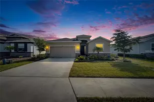 5125 Tannin Ln, Lakewood Ranch, FL 34211 - Photo 2