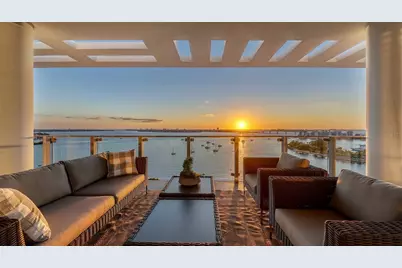 605 S Gulfstream Avenue #12, Sarasota, FL 34236 - Photo 2