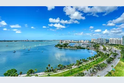 605 S Gulfstream Avenue #12, Sarasota, FL 34236 - Photo 4