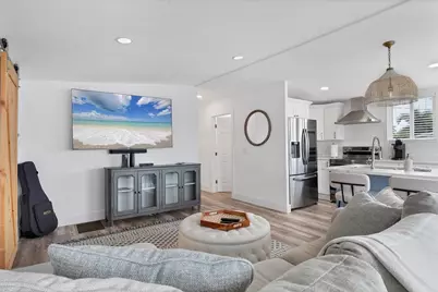 2009 Iowa Avenue, Bradenton, FL 34207 - Photo 6