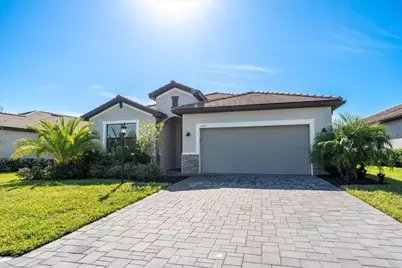 5161 Coral Reef Way, Bradenton, FL 34211 - Photo 1