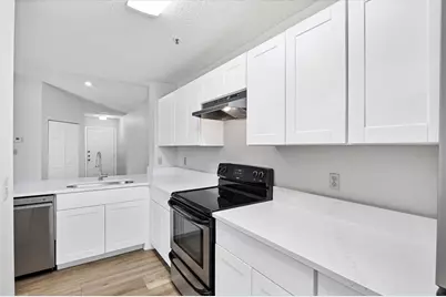 4001 Crockers Lake Boulevard #27, Sarasota, FL 34238 - Photo 6